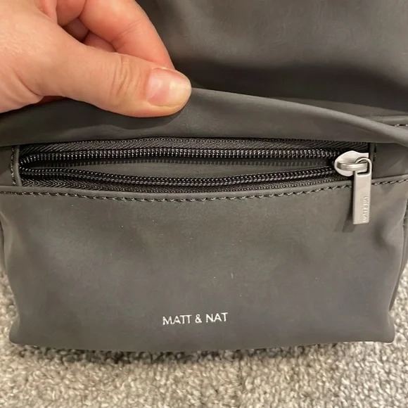 Matt & Nat Mini Backpack - Picture 3 of 7